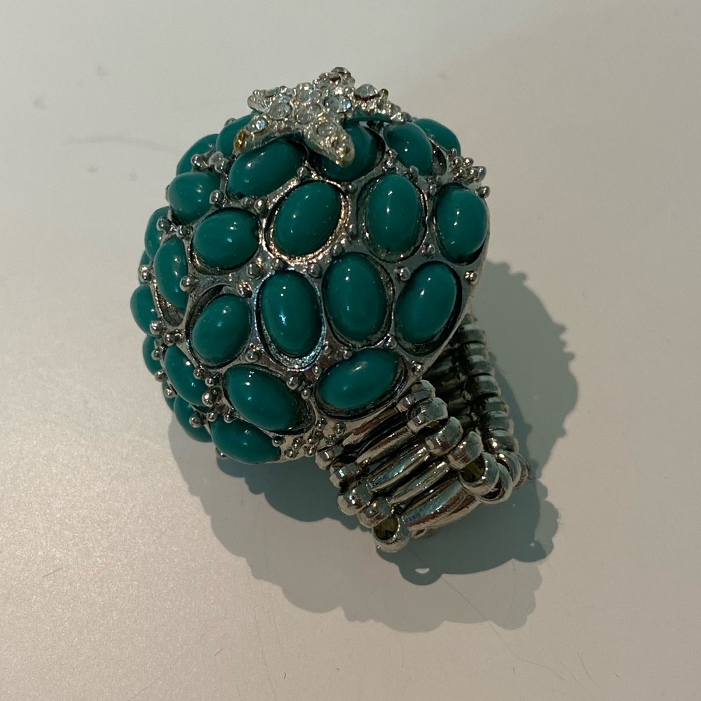 Stella & Dot Silver, Turquoise, Rhinestone Starfish Elastic Adjustable Sz 8 Ring